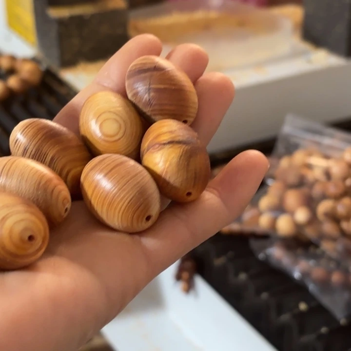 风***云柏木黑油橄榄珠6颗