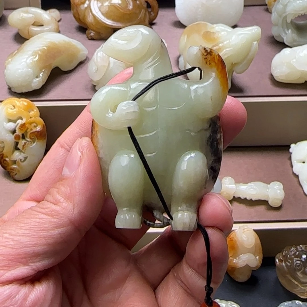 和田玉把件未镶嵌张*明