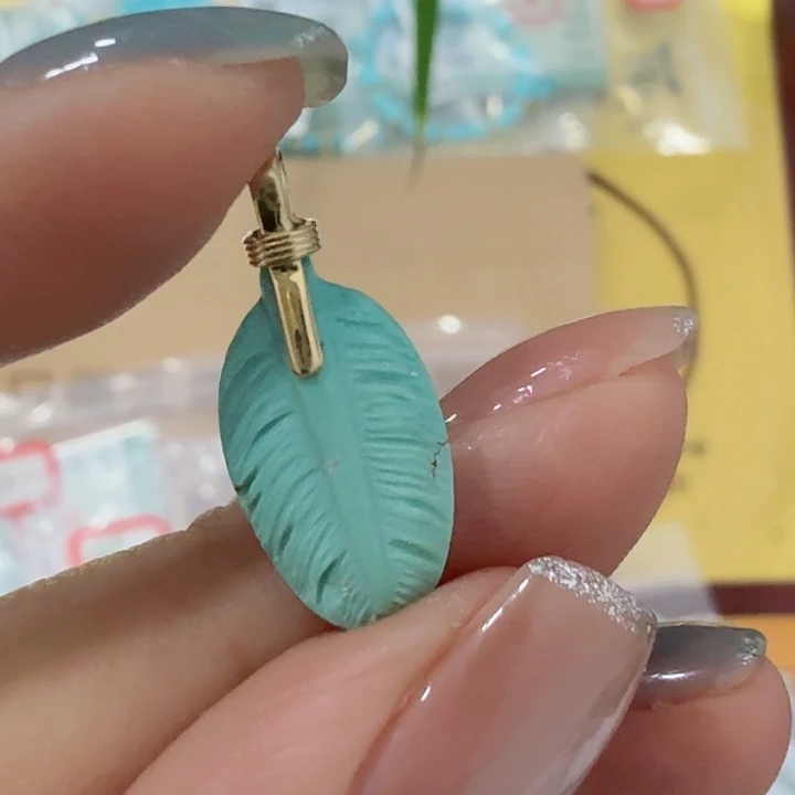 18K金镶嵌绿松石珠宝奇石