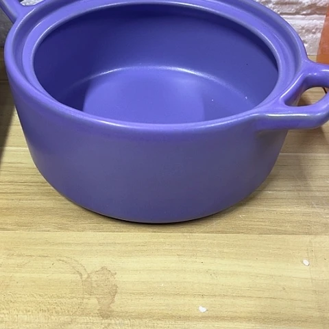 微瑕，明火，口径21高度9变形，没有盖子，2L