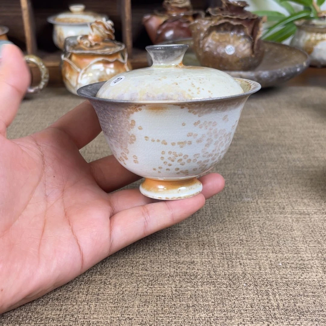 10。  盖碗。中白泥柴烧