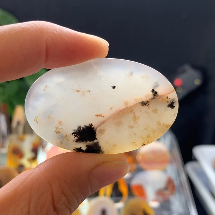 玛瑙/玉髓颈饰未镶嵌151