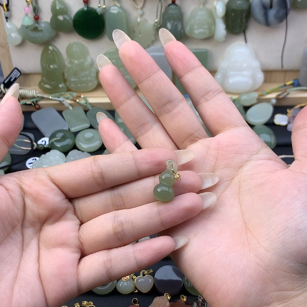 和田玉18K金镶嵌吊坠(不含链)