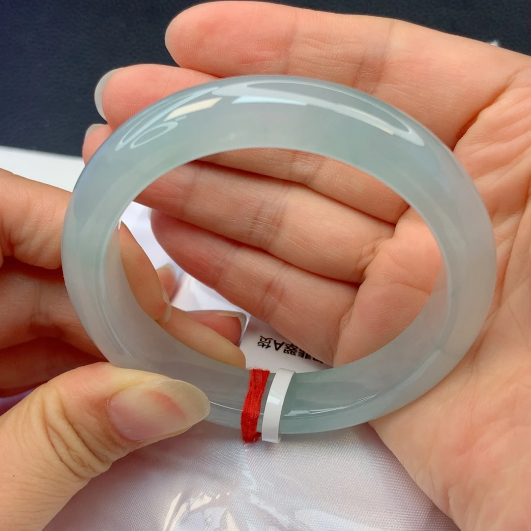 未镶嵌手镯翡翠56圈