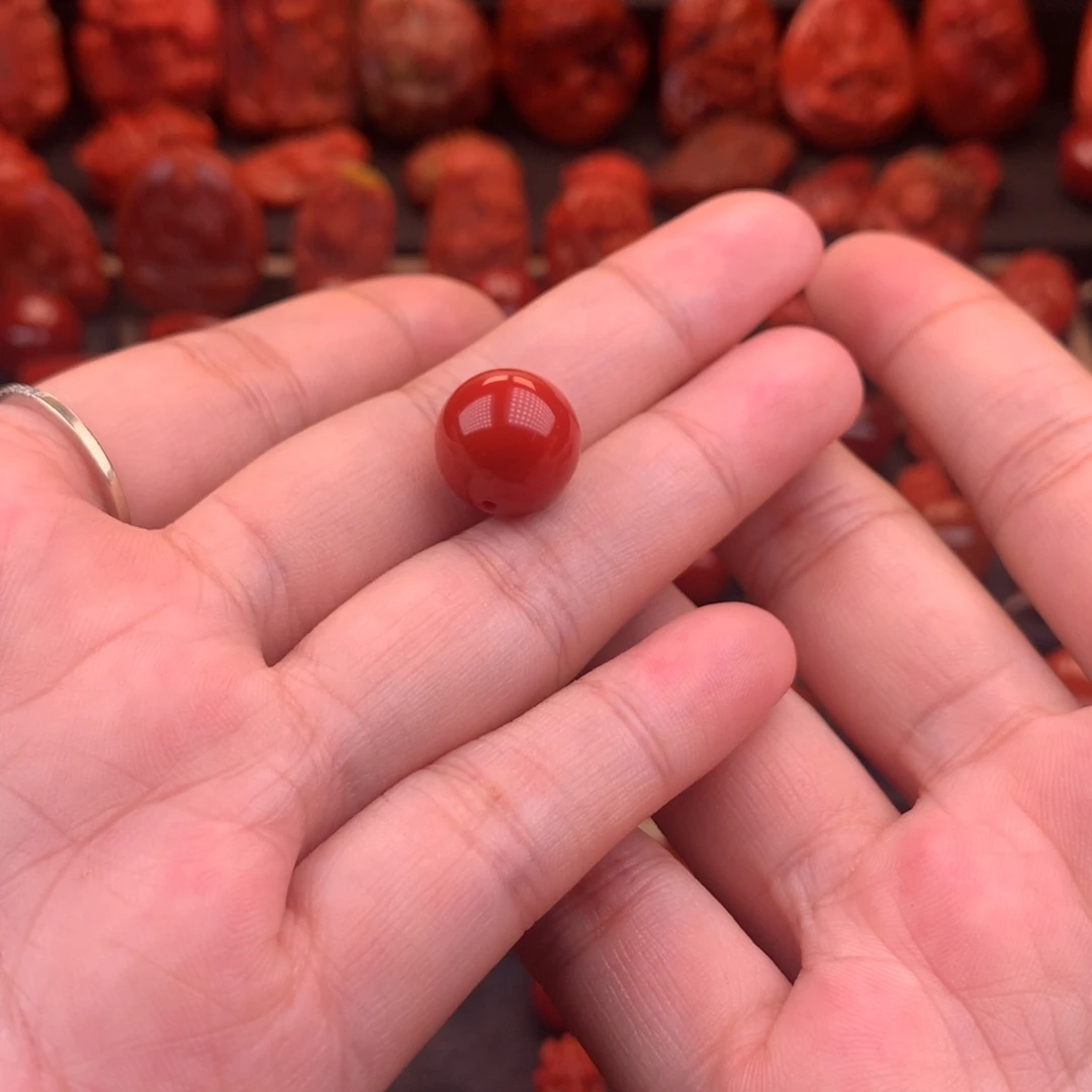 南红玛瑙未镶嵌保山圆珠13.2mm