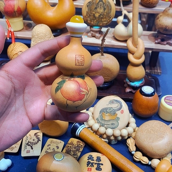 仙桃葫芦玉髓口葫芦