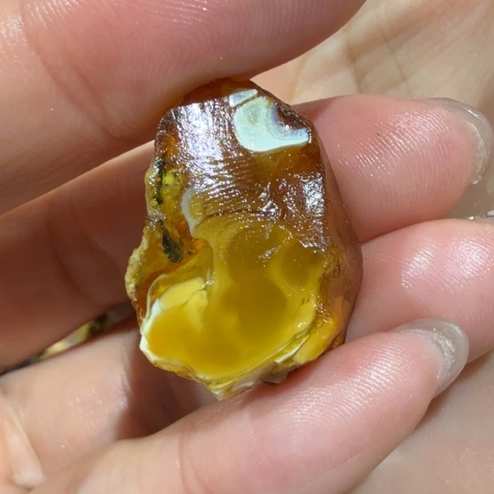 定制琥珀未镶嵌蜜蜡