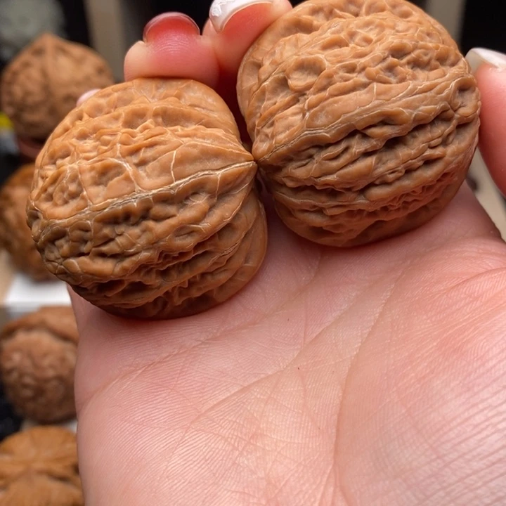 y***t把件文玩核桃铁锤