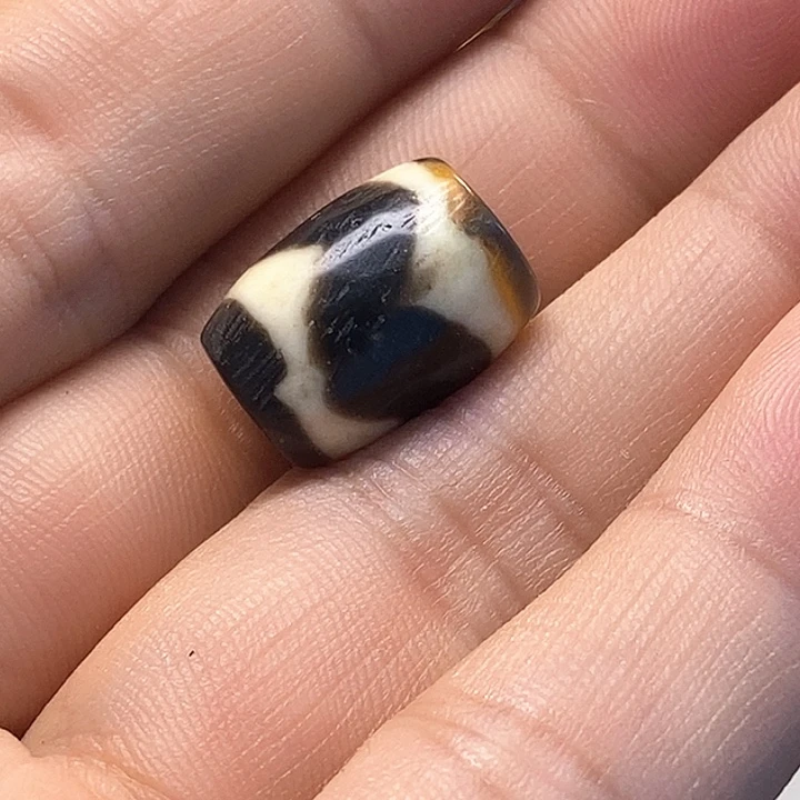 树脂制品?老料珠老料珠