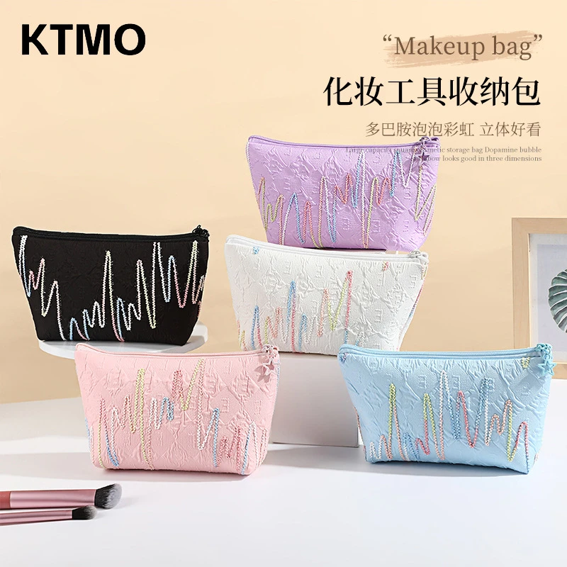 2025化妆包便携外出女收纳包高级感大容量旅游收纳袋防水洗漱包
