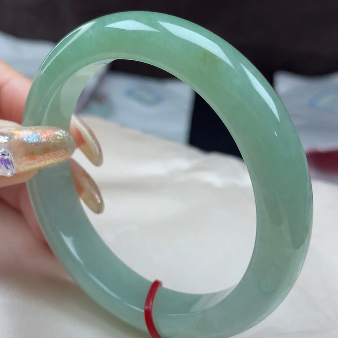 翡翠手镯未镶嵌96672，