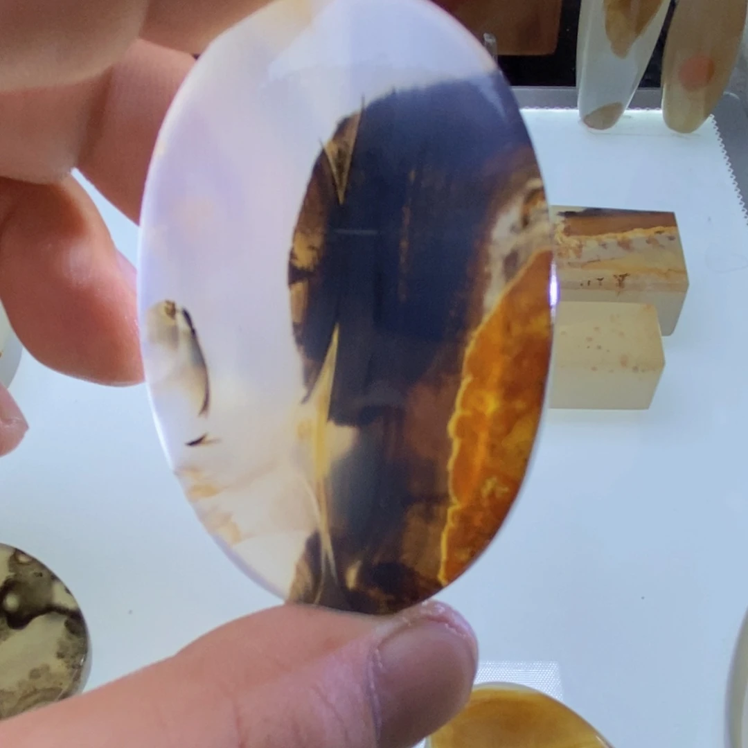 【闪购商品】未镶嵌颈饰玛瑙/玉髓蚂**@