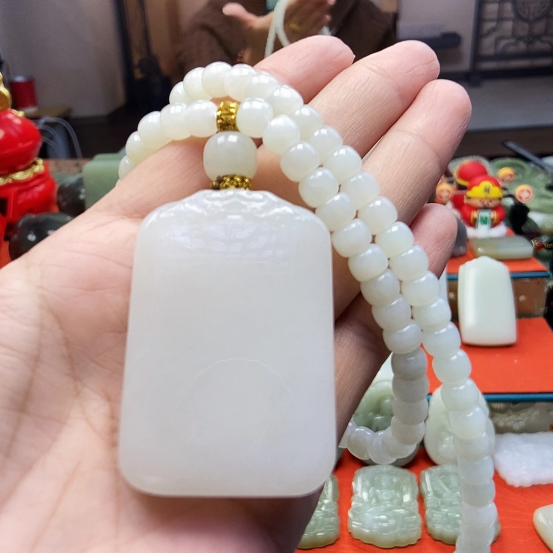 颈饰未镶嵌和田玉无事牌02