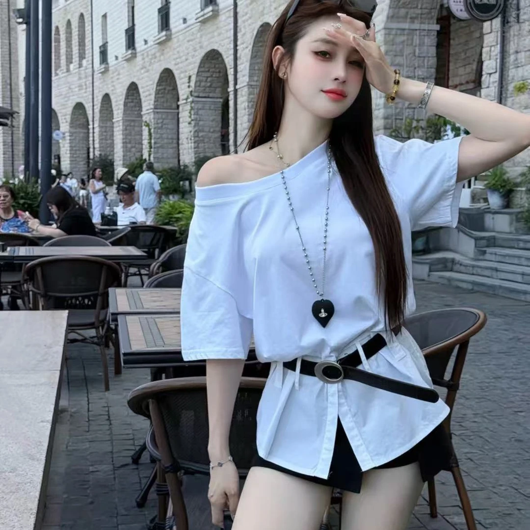 气质洋气斜肩显瘦短袖收腰T恤女2025夏季别致独特露肩裙裤两件套