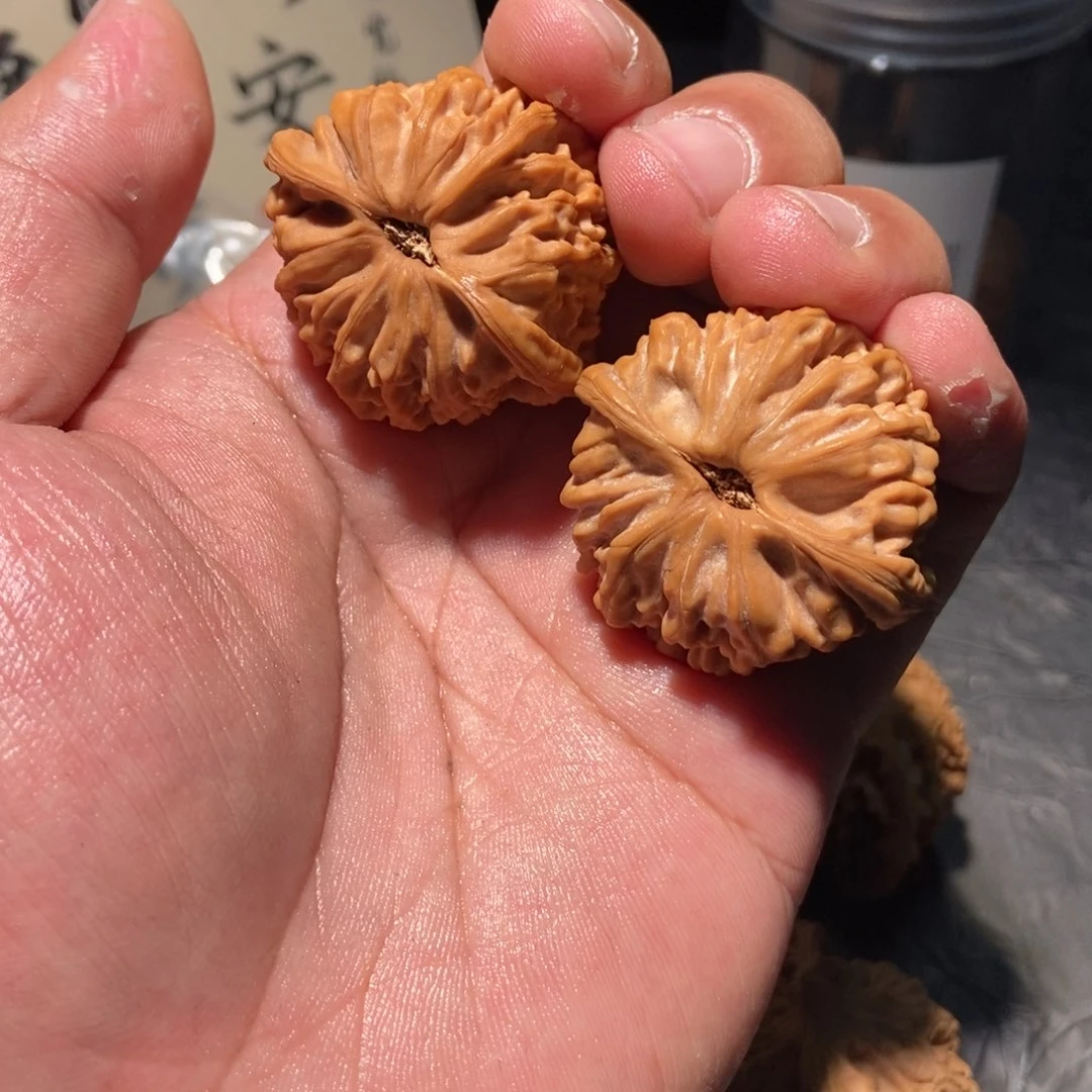 核桃把件天地37全品