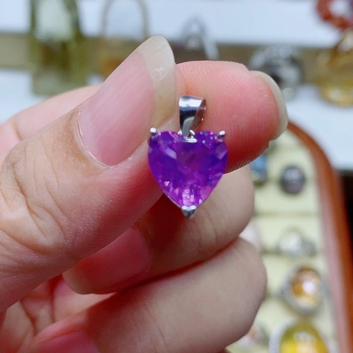 颈饰未镶嵌水晶水晶