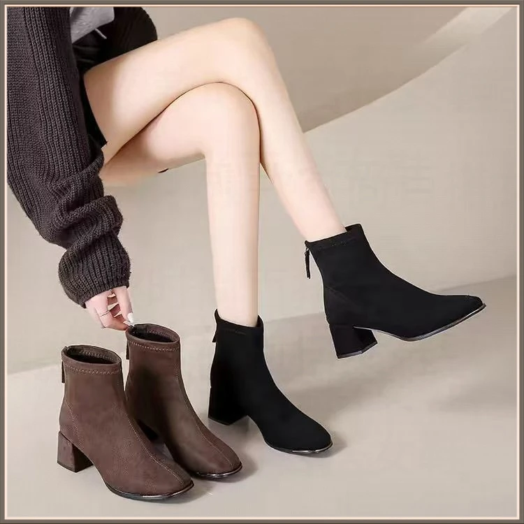 百搭时尚复古英伦风网红短靴女款成年女士2025秋季新款超纤鞋面橡