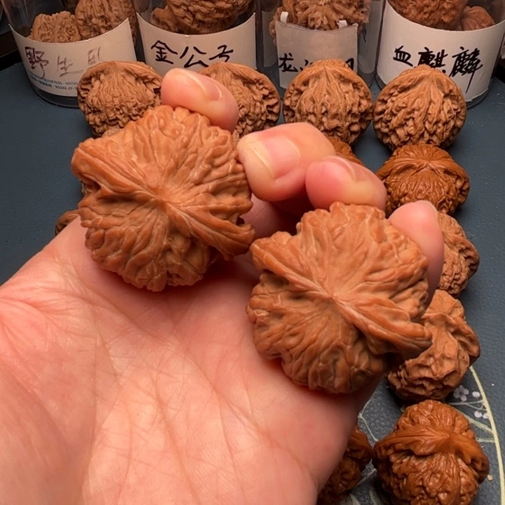 文玩核桃吊坠40磨盘