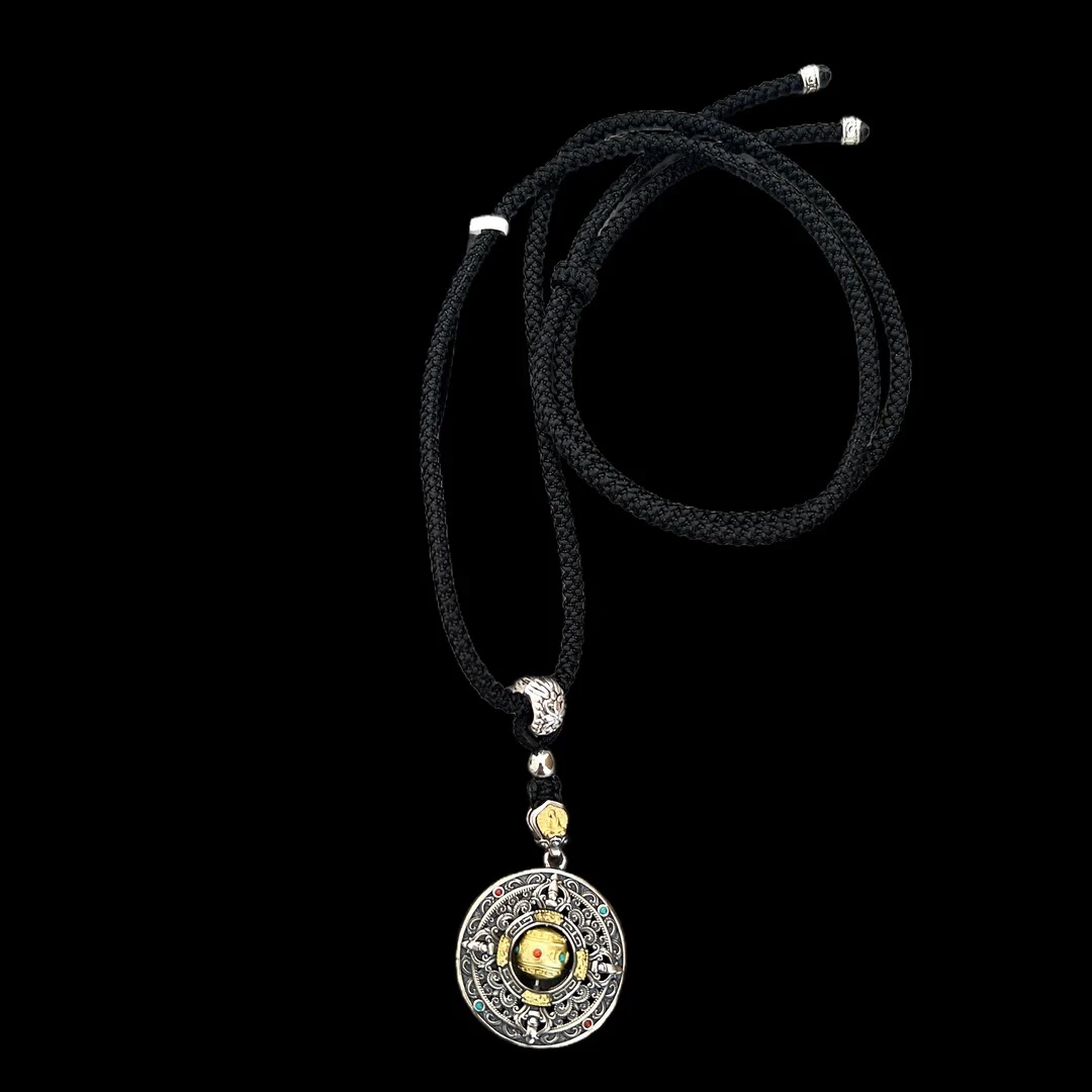 吊坠925银 V9544银吊坠（六字真言）孤品