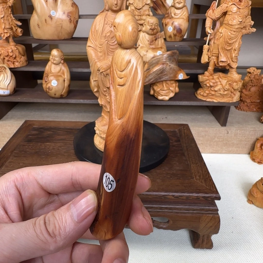 崖柏小木匠艺雕一物一拍