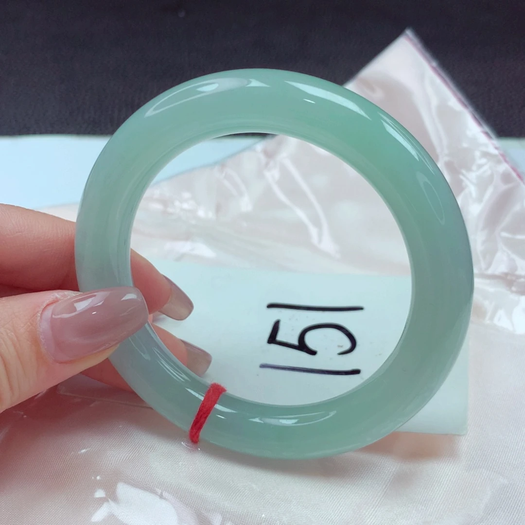 翡翠手镯未镶嵌手镯56