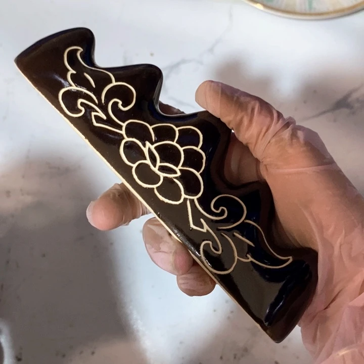 瓷片磁州窑黑刻笔架镇纸