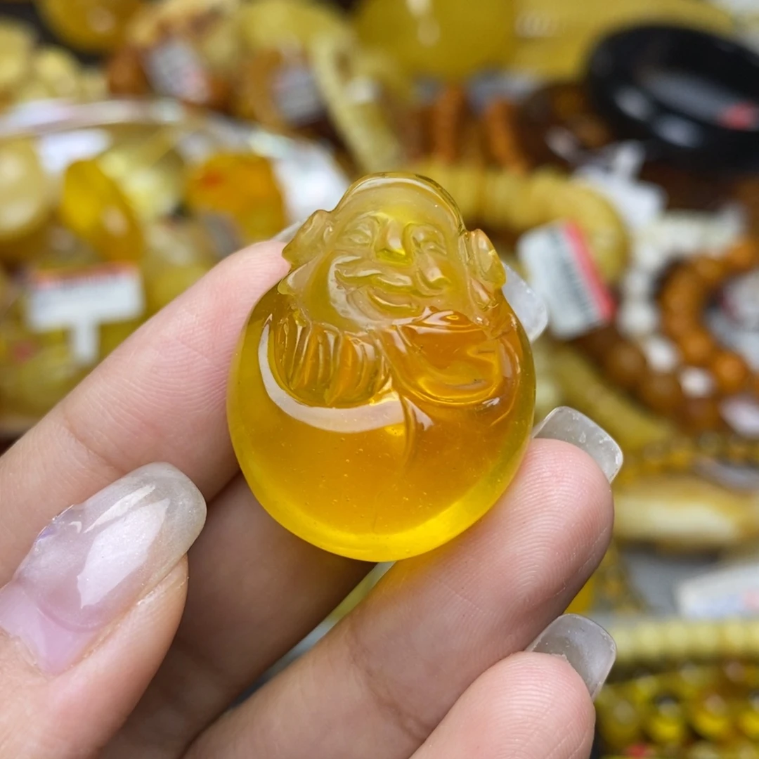 未镶嵌琥珀珠宝奇石