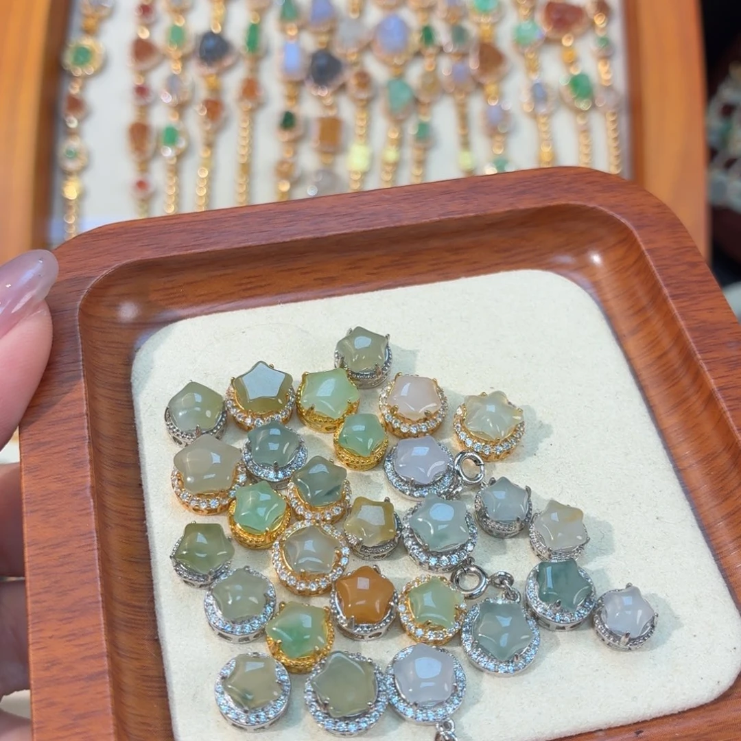 翡翠银S925镶嵌颈饰88一个可挑