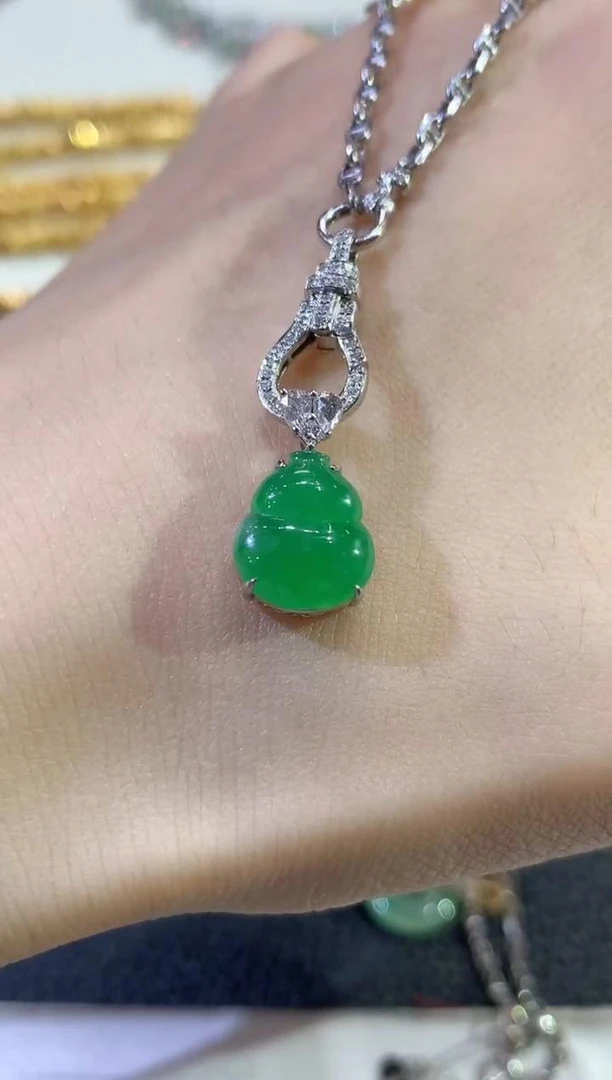 【云中意】18K金翡翠葫芦吊坠 （不含链）-多样性发货一件 zgm