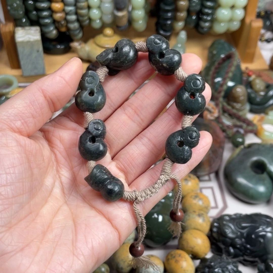【闪购商品】未镶嵌手链岫岩河磨玉（透闪石质玉）