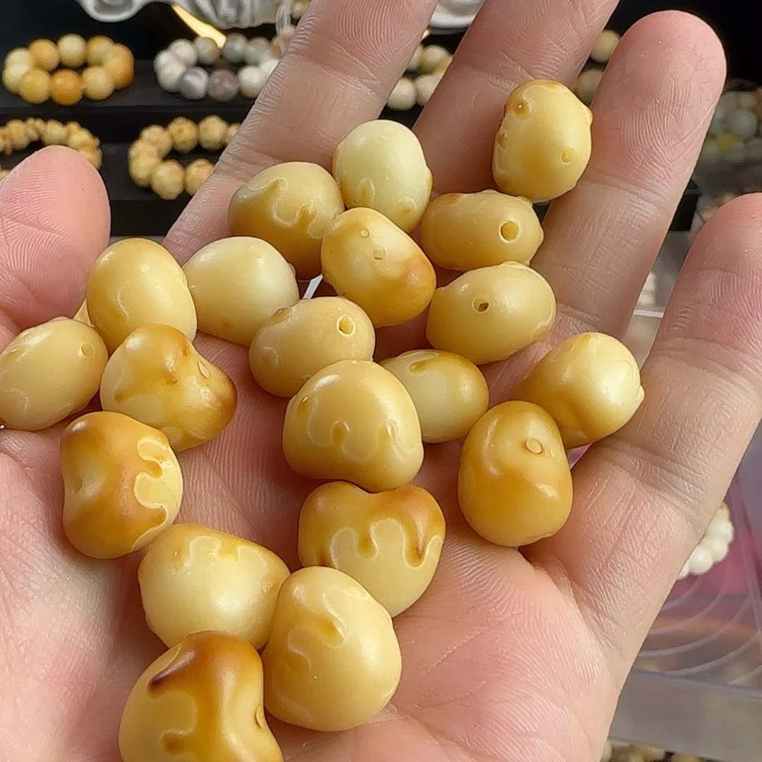 菩提根/象牙果手串瑕疵卡16黄油爱心20颗不挑瑕