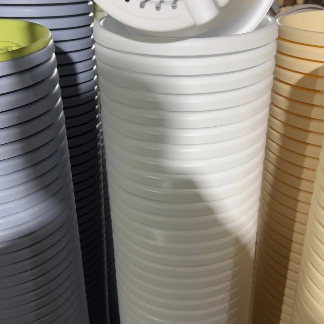 四季4号8个白色的