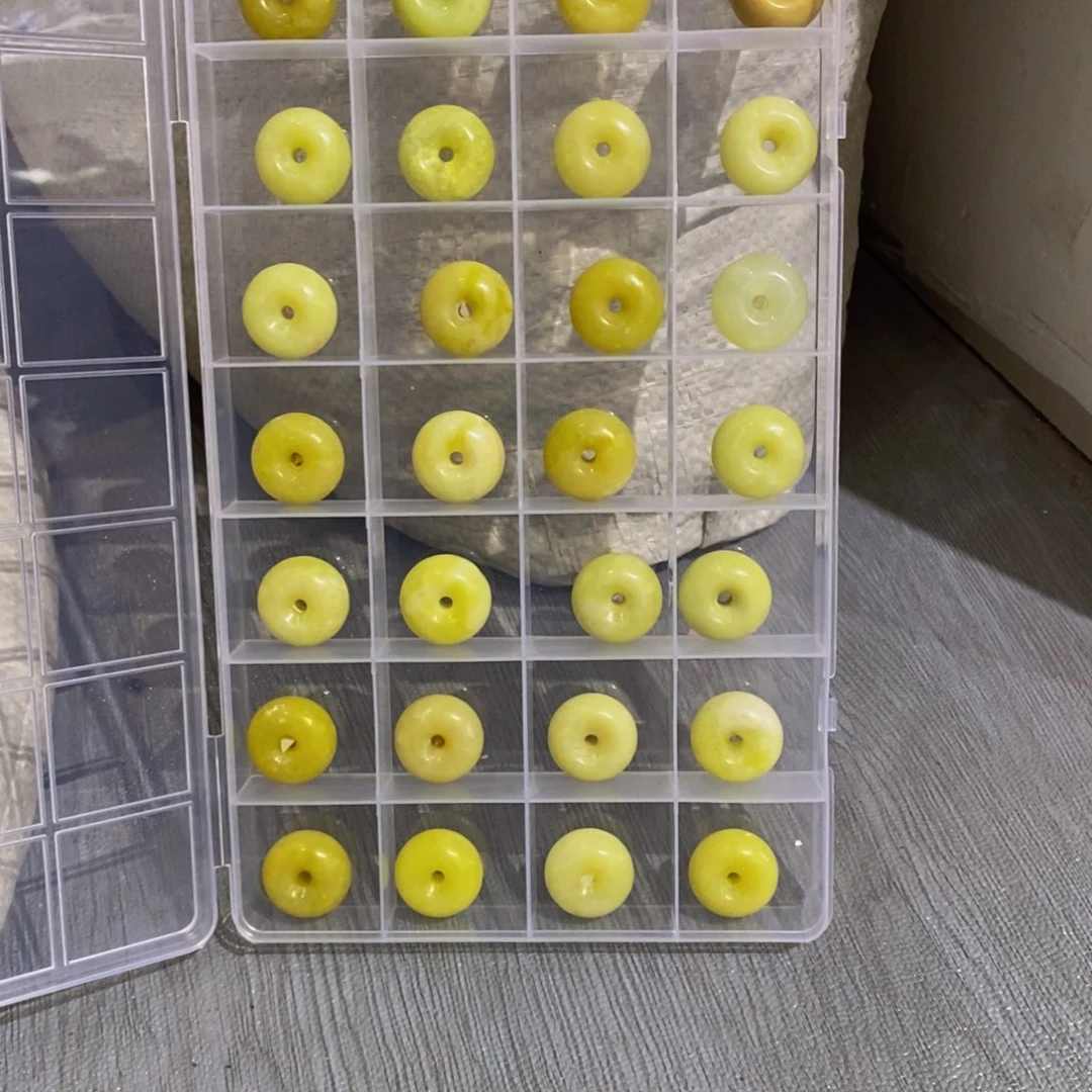 蛇纹石玉其他未镶嵌甜**蜜364