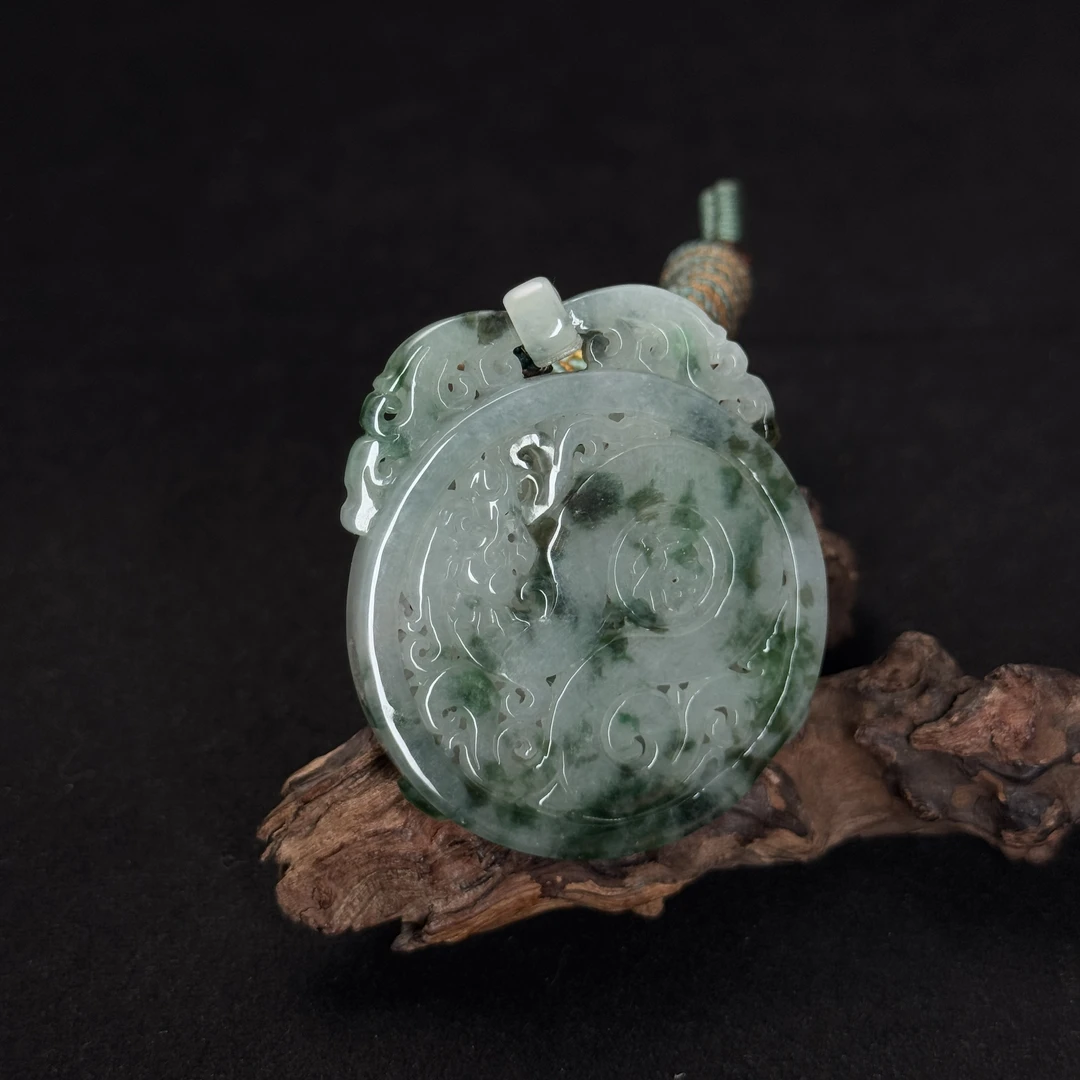 【诚翠拍品第九十八期午】翡翠46吊坠ZG12022