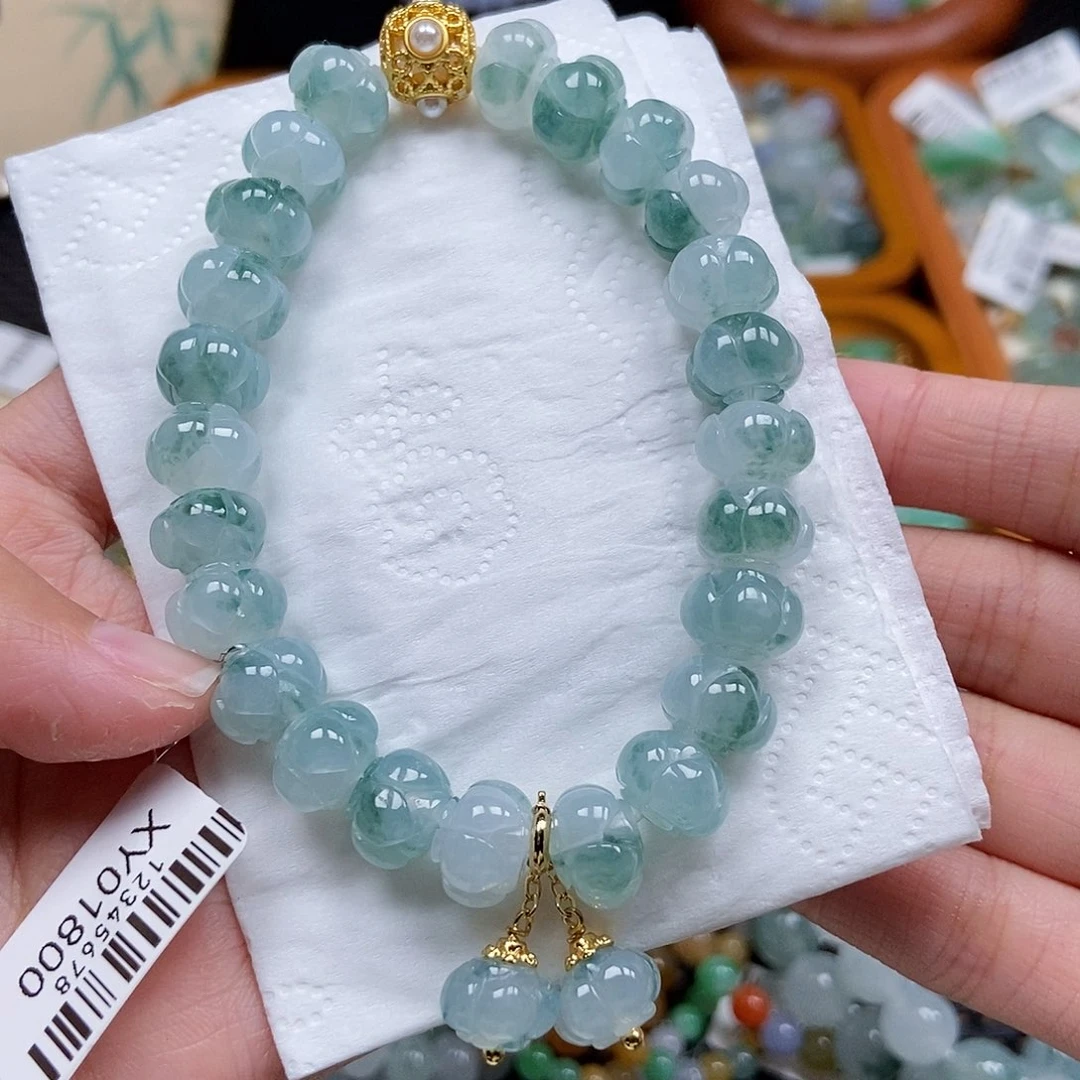 未镶嵌挂件翡翠闪