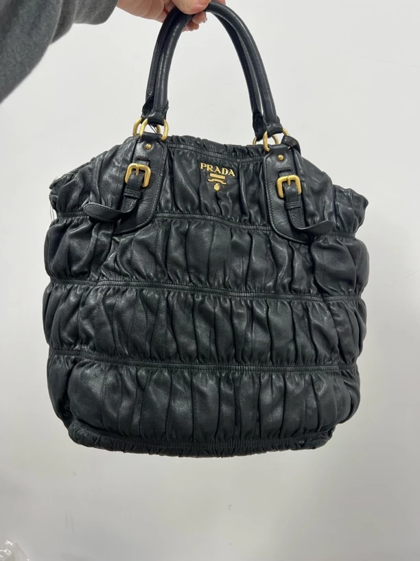 95新 Prada/普拉达 兔兔奢G专属/普拉达手提包/250118006