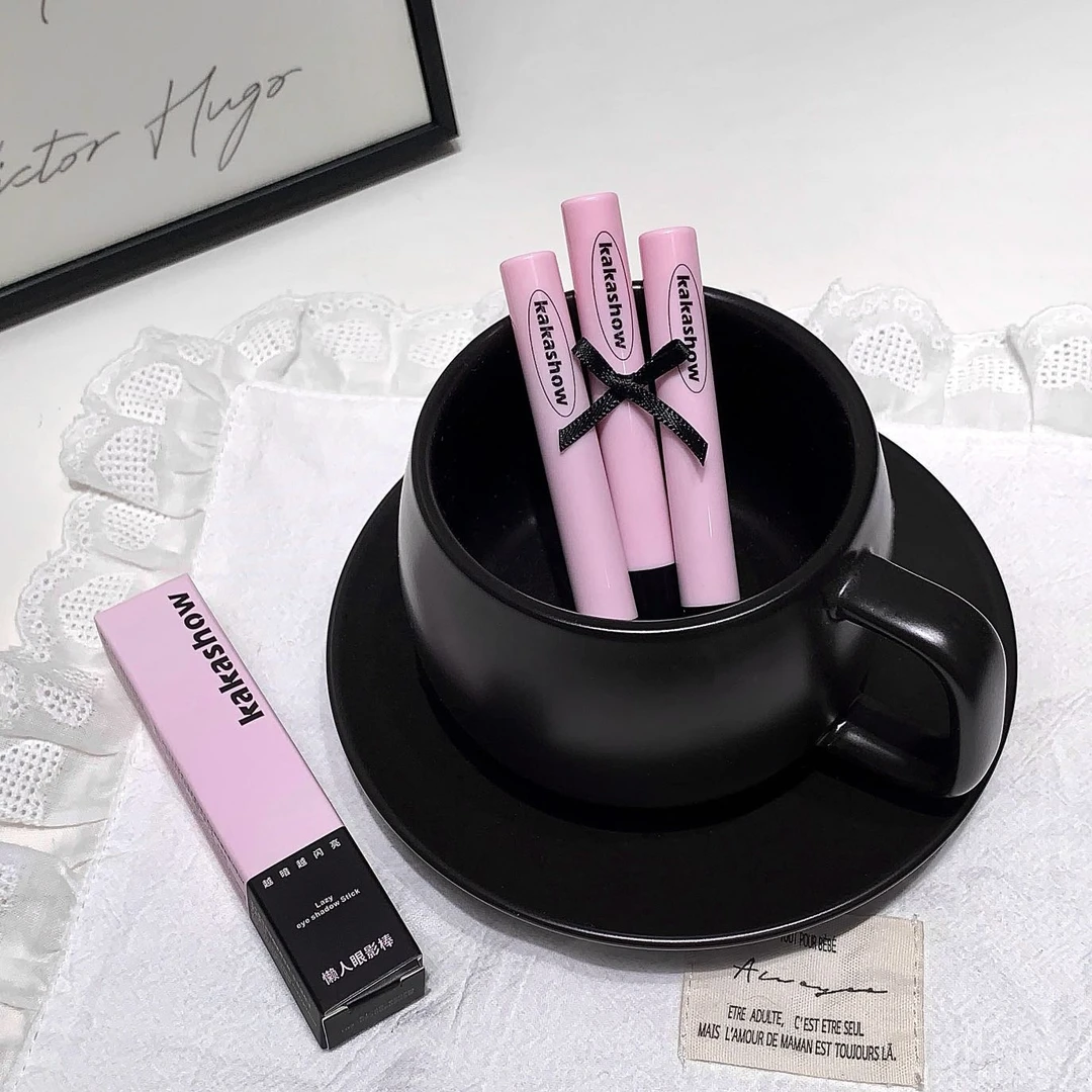 【新品优惠】多用爆闪眼影棒成妆懒人眼影笔新手水感眼影棒不飞粉