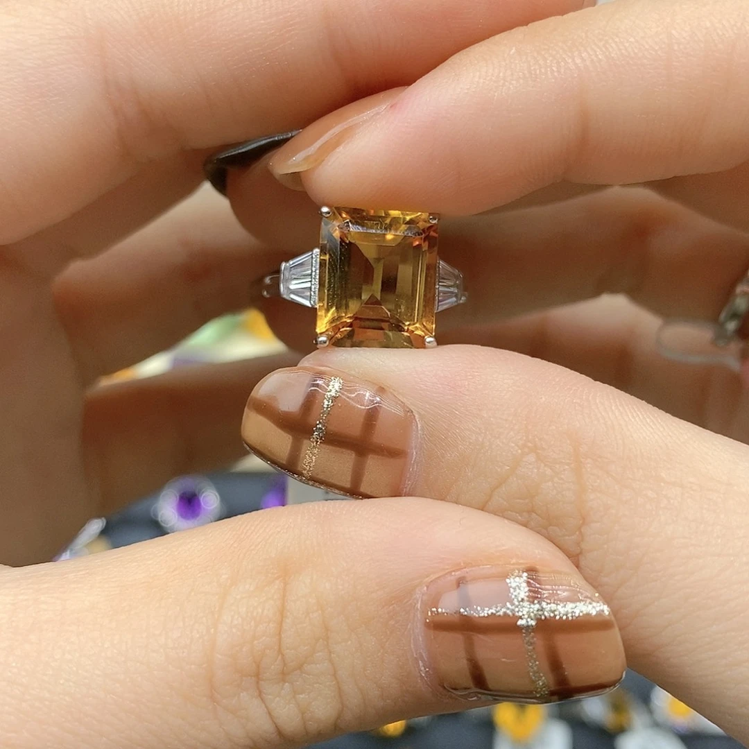 唐***魅水晶戒指银S925镶嵌纯天然黄水晶戒指