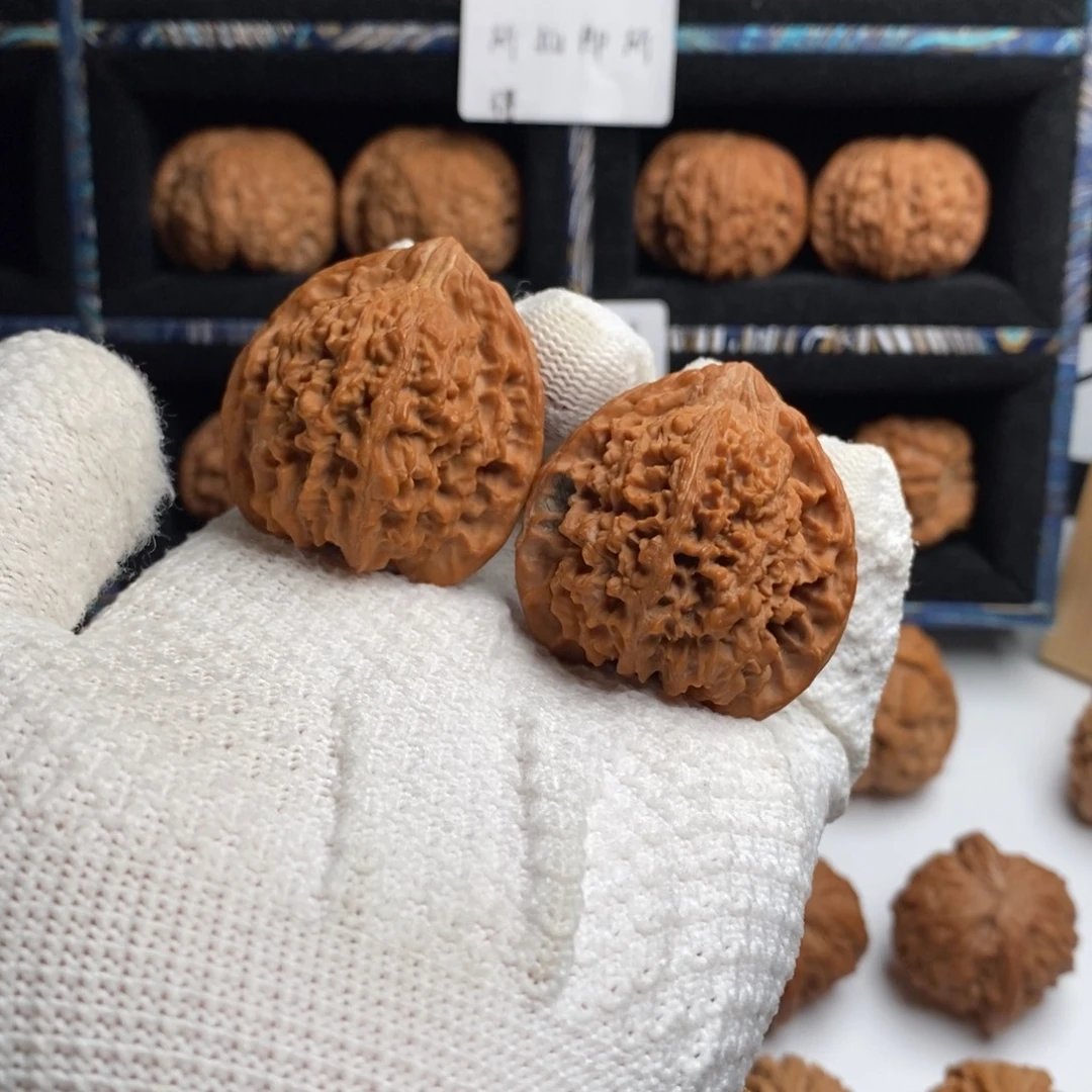 文玩核桃吊坠42全品原装满天星