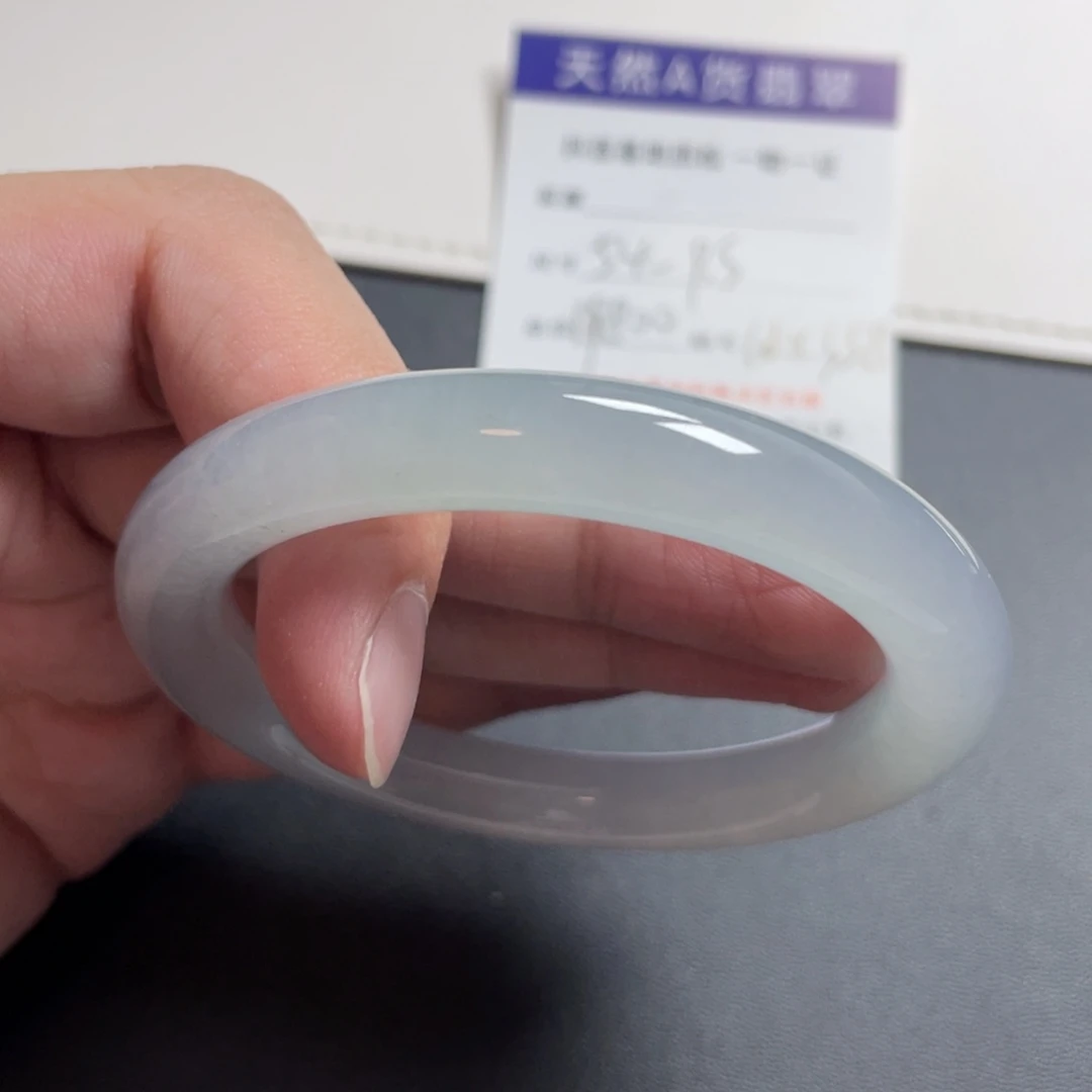 翡翠未镶嵌手镯翡翠