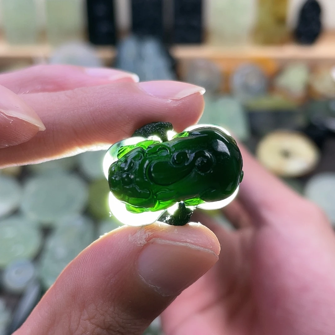 蛇纹石玉未镶嵌戒指