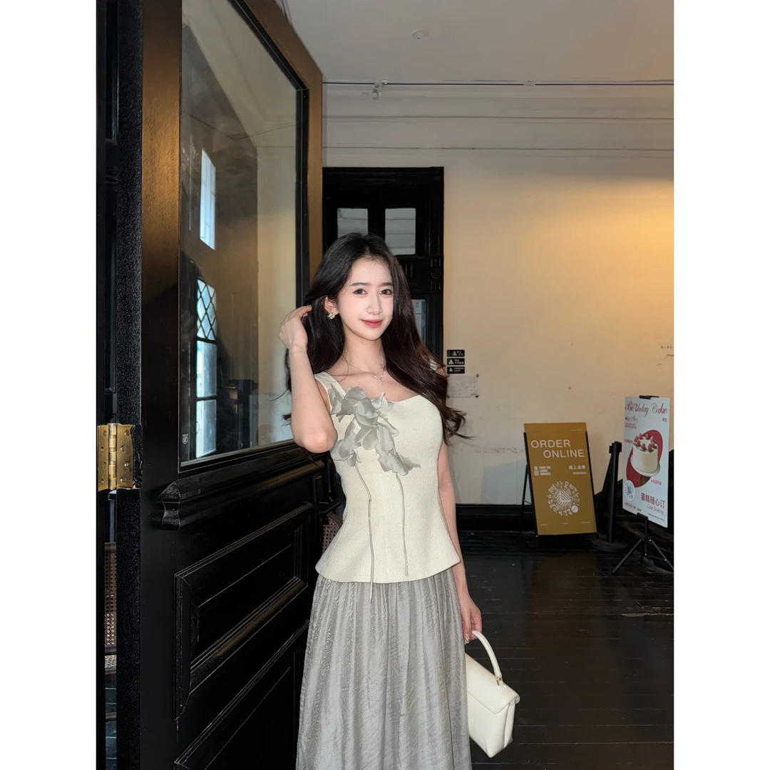 文文【姿容绝代】小众设计感无袖方领上衣搭配松紧腰半身裙女