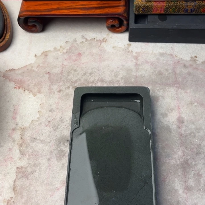 Y***Z9……………………………………