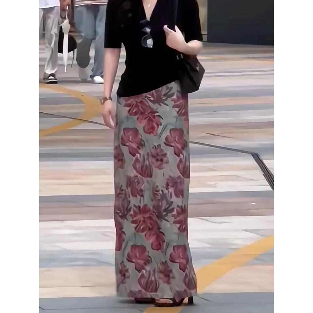 法式复古碎花半身裙女年夏季新款高腰显瘦气质鱼尾直筒中长裙