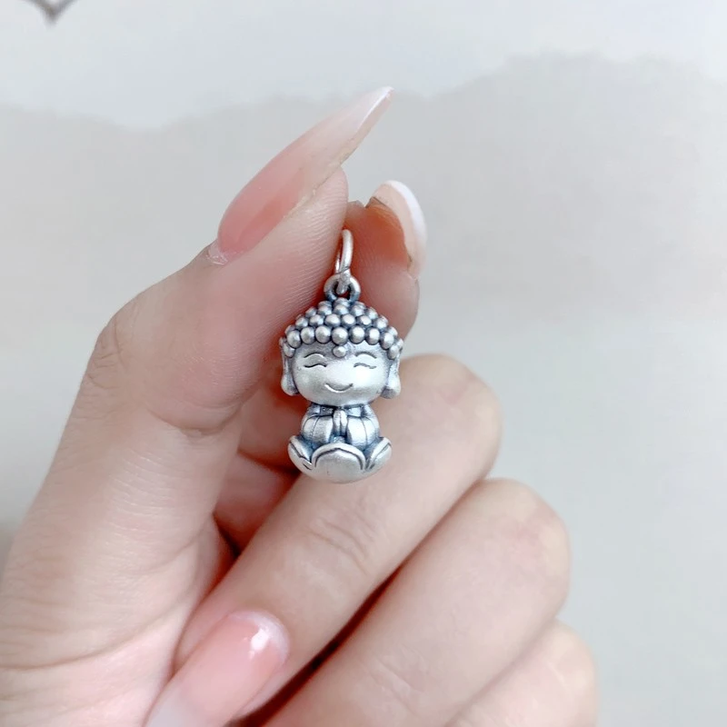 吊坠足银 999足银素色小佛吊坠新中式素色小沙弥配饰品复古风饰品