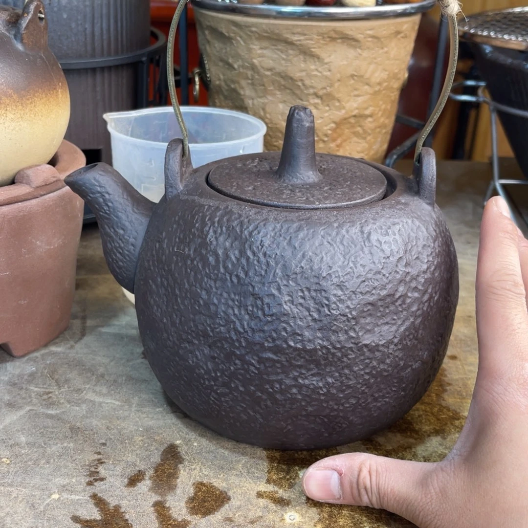 陶瓷片他在这里我很担心我