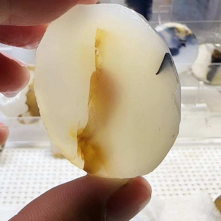 未镶嵌玛瑙/玉髓珠宝奇石