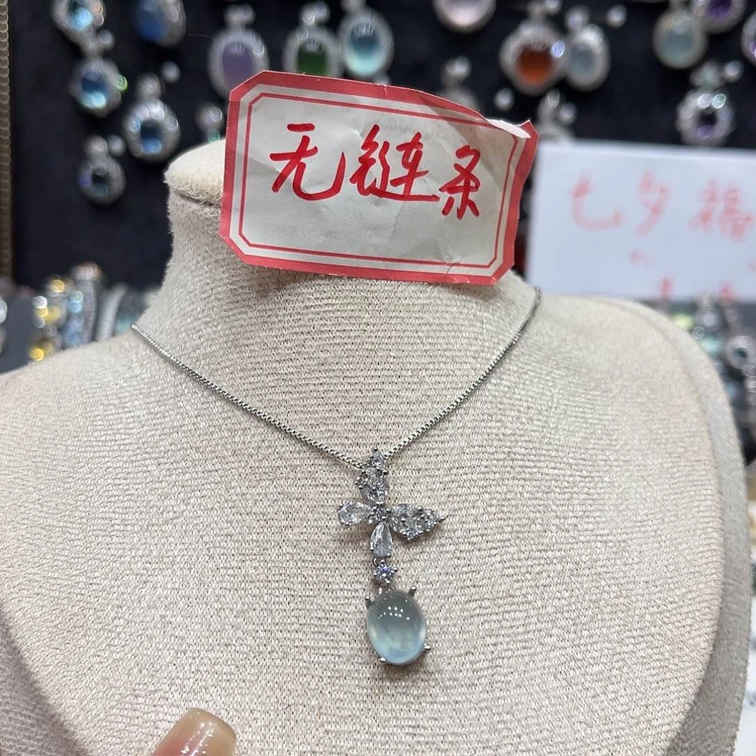 绊***盒银S925镶嵌蛇纹石玉吊坠
