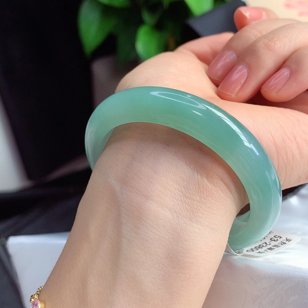 未镶嵌手镯翡翠53-54圈口湖水绿显白清新自然10号