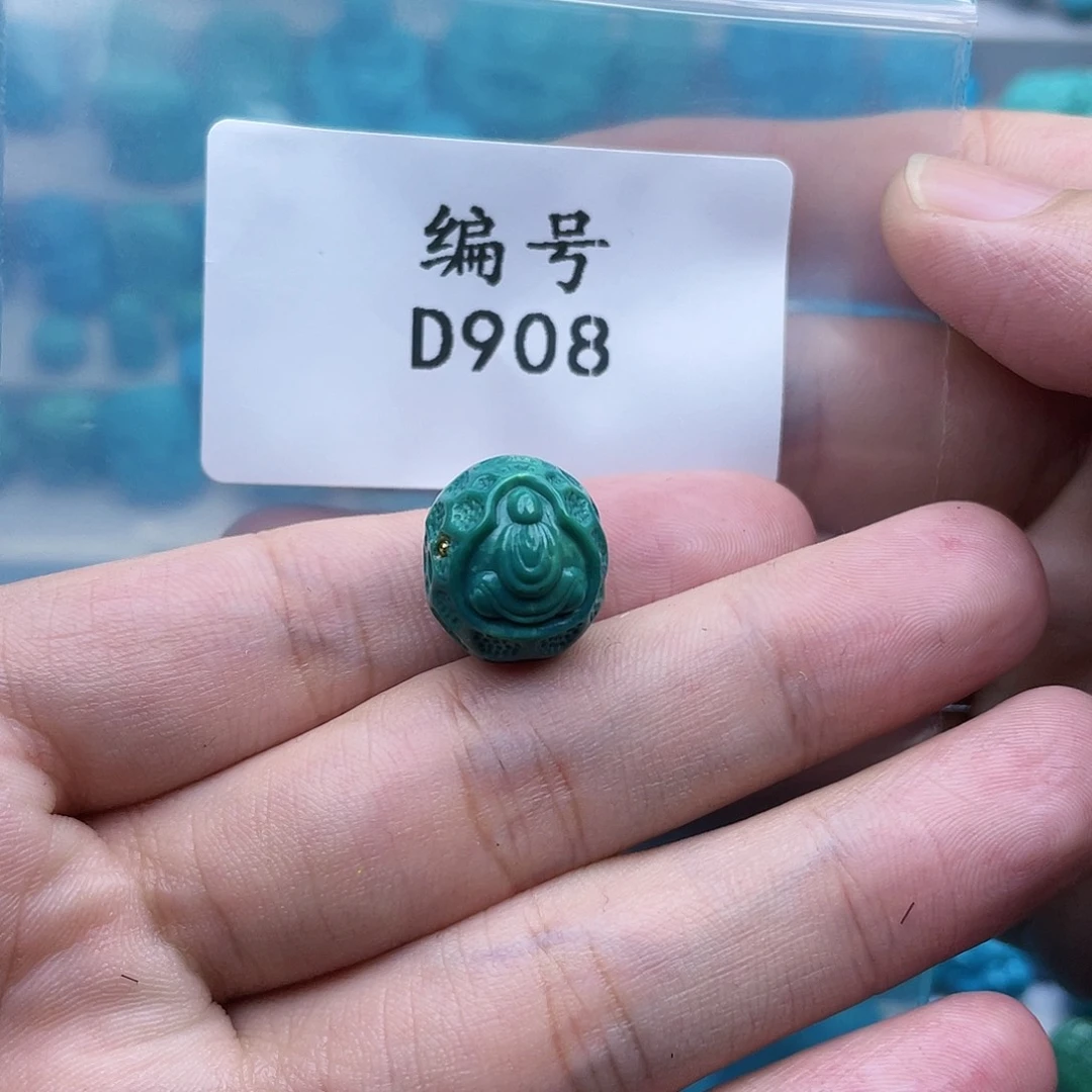 慈****绿松石未镶嵌珠宝奇石